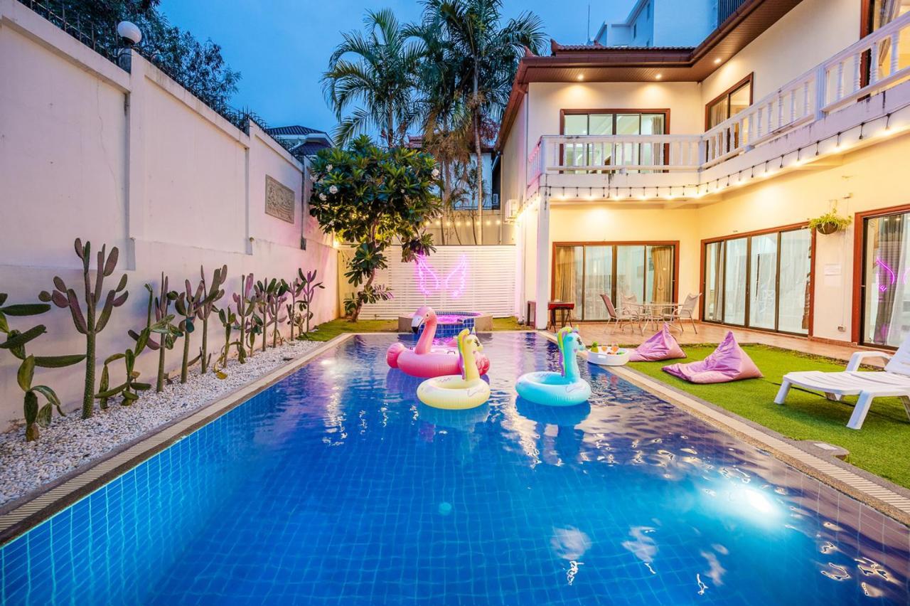 Fairy Hill Pool Villa Pattaya Exterior photo